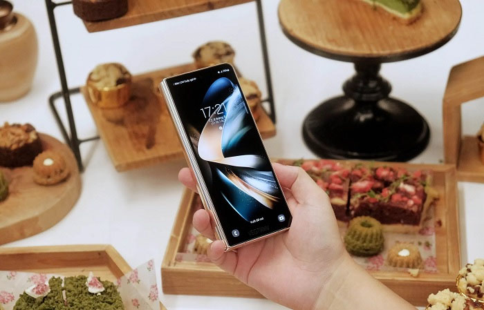 Samsung Galaxy Z Fold4